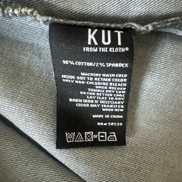 Kut From The Kloth Women's Arielle Distressed Denim Jean Jacket Size X-Large - Picture 7 of 7